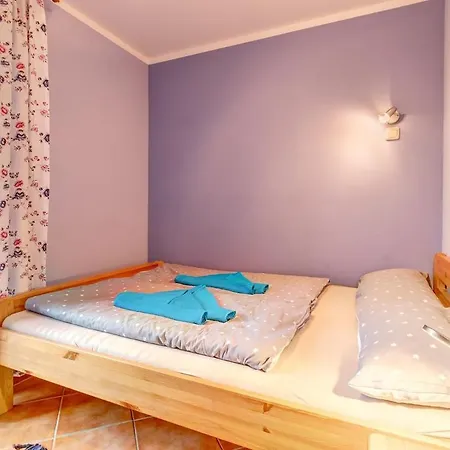 Holiday home Ferienhaus Bergstrasse 5 *